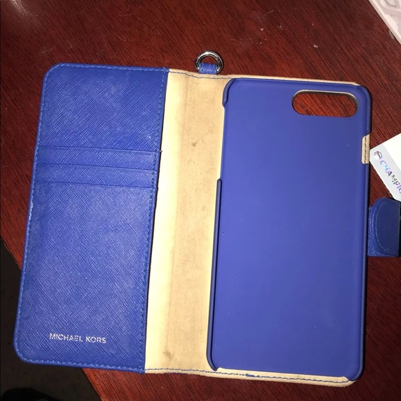 Michael Kors iPhone7 plus Wallet case - Picture 2 of 3